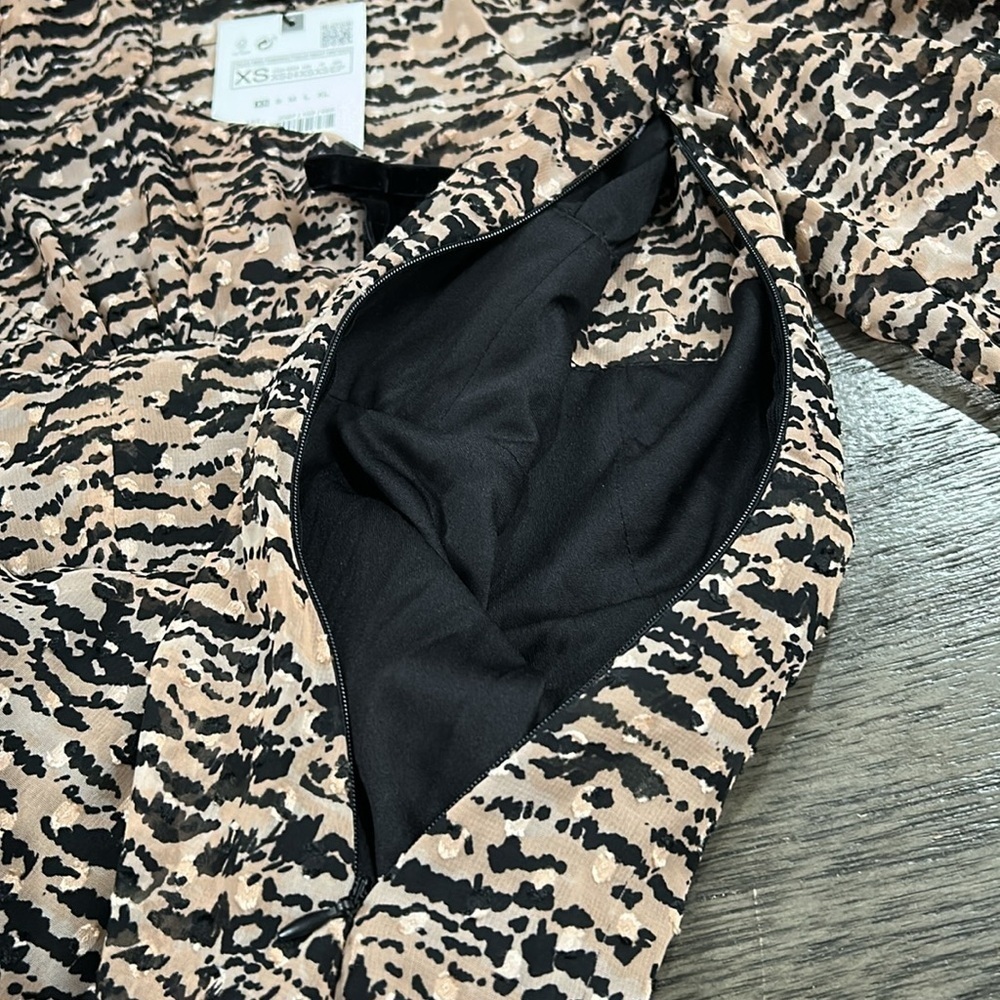 ZARA Textured Animal Print Ruched Puff Sleeve Mini Dress XS NWT - Picture 11 of 15